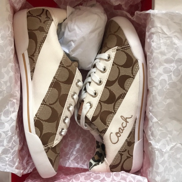 Coach sneaker💫 - Picture 7 of 8